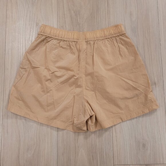 TNA | Aritzia Claremont 3" Short | Sz. XS - Picture 5 of 5